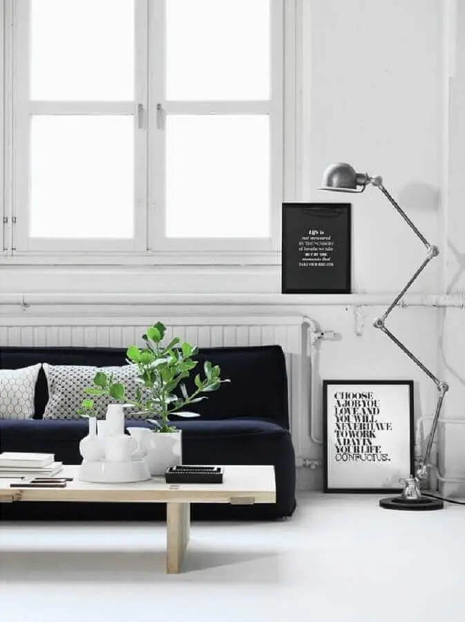 decoração minimalista com luminárias de piso para sala de estar Foto Casa Tres Chic
