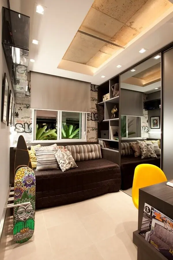 quarto de homem decorado com móveis planejados Foto Pinterest