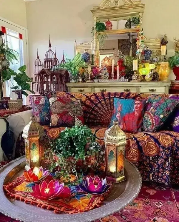 As cores que fazem parte da decoração indiana são sempre quentes e alegres. Fonte: Pinterest