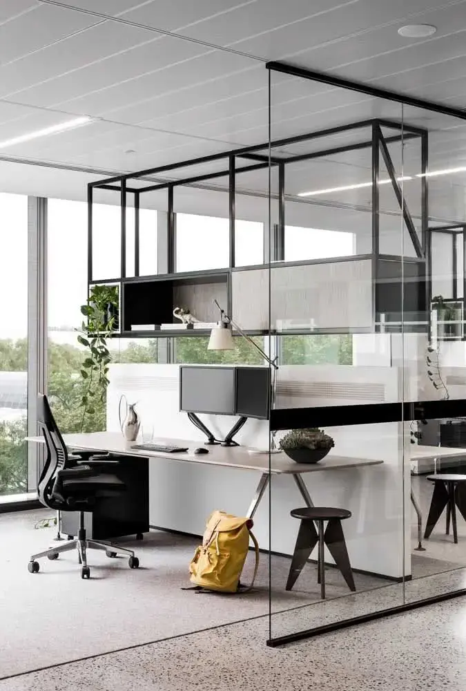Divisória de vidro para escritório moderno com estante de ferro