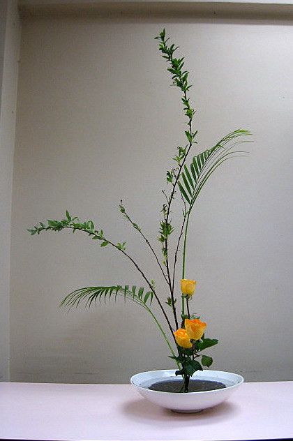 Vaso branco de ikebana