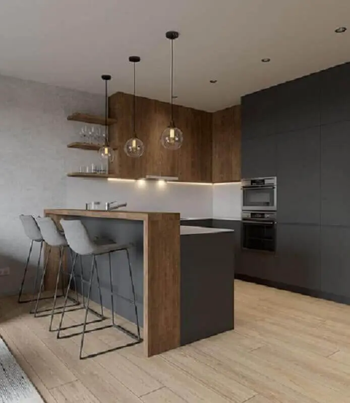 armário aéreo e bancada de madeira para decoração de cozinha planejada estilo americana cinza escuro  Foto Pinterest