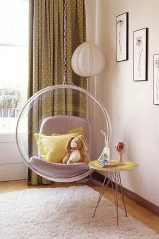cadeira de balanço moderna suspensa para decoração de quarto infantil  Foto Pinterest