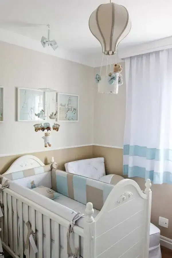 Luminária infantil para quarto de bebê azul e bege 