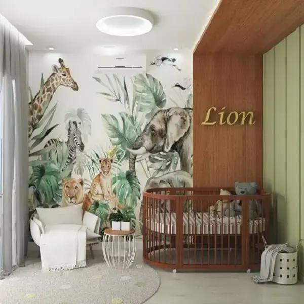 Animais e natureza fazem parte da decoração de quarto de bebê safári. Fonte: Pinterest