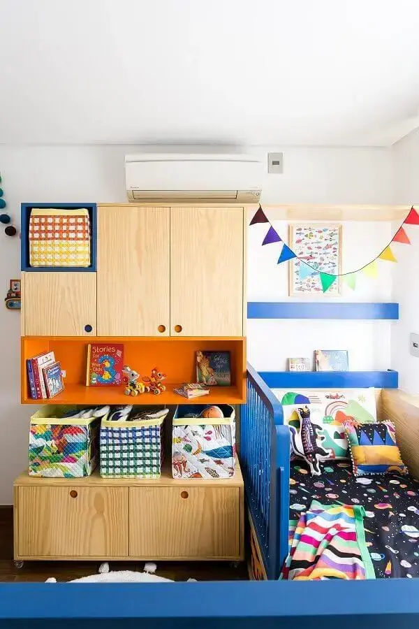 Armário de madeira para decoração de quarto infantil Foto MOOUI