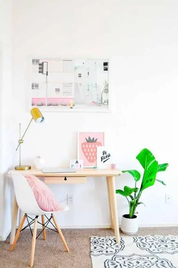 Decoração simples com escrivaninha para home office minimalista Foto Pinterest