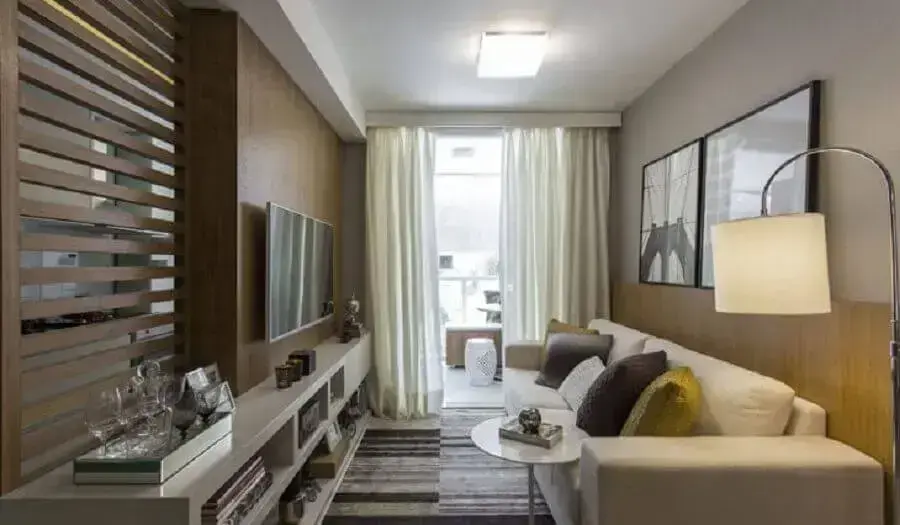 Ideias de cores para sala pequena e moderna decorada com móveis planejados Foto Sesso & Dalanezi Arquitetura