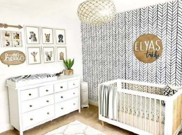 Quadros decorativos para quarto de bebê tema safári. Fonte: Revista Viva Decora