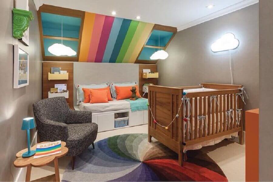 Decoração de quarto de bebê unissex colorido Foto Quartos Etc