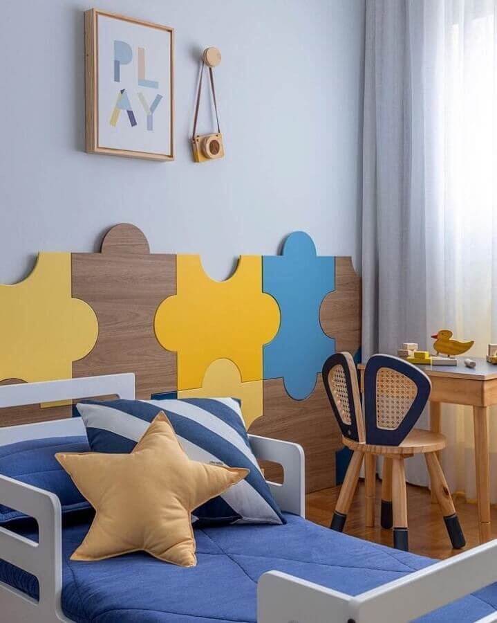 Decoração moderna para quarto infantil colorido azul e amarelo Foto Beatriz Quinelato Arquitetura