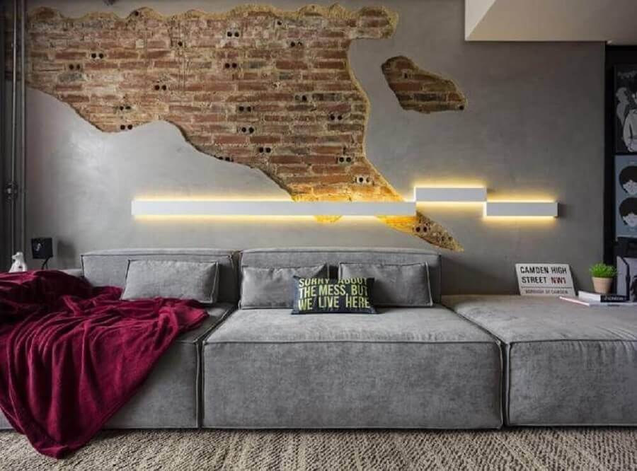  Iluminação para sala de estar industrial decorada com sofa modular cinza Foto Futurist Architecture