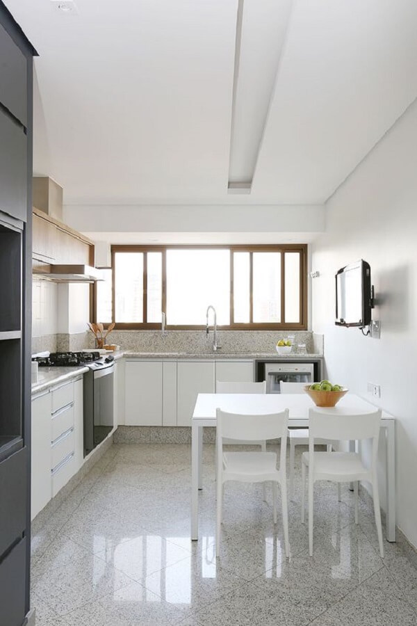 Modelos de cadeiras para cozinha toda branca planejada Foto Degrade Arquitetura e Interiores