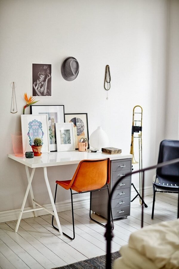 Modelos de cadeiras para para home office com decoração simples Foto Bel Decor