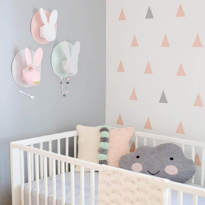 Papel de parede para quarto de bebê unissex decorado em tons pastéis Foto dolce vinilo