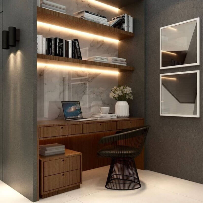 Bancada de trabalho com gavetas para decoração de home office moderno com prateleiras com LED Foto Gustavo Machado