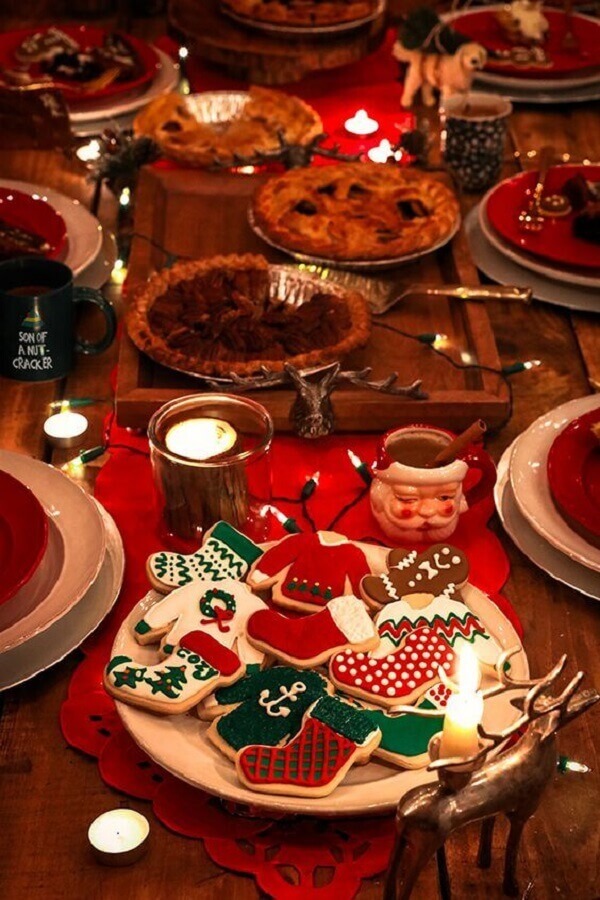 Biscoitos personalizados para decoração de festa de Natal Foto The Happy Hideout