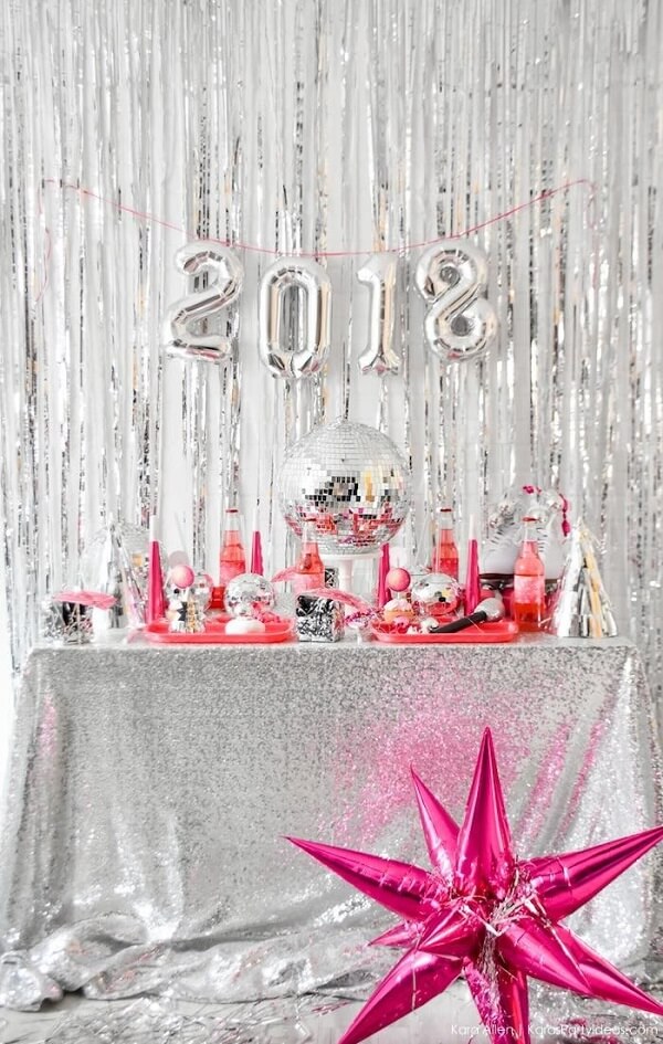 Cores ano novo prata e rosa