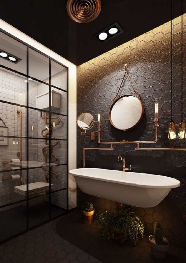Decoração de banheiro industrial com revestimento hexagonal preto Foto Decor Fácil