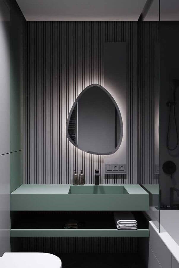 parede com madeira ripada cinza para decoração de lavabo pequeno e moderno Foto Futurist Architecture