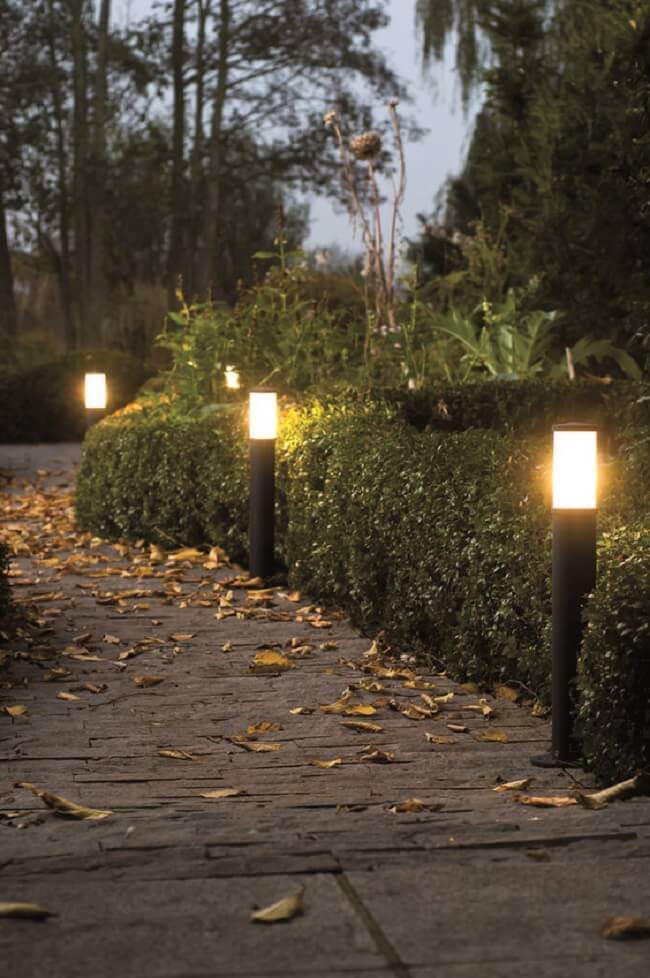 Luz de jardim use os balizadores para marcar caminhos. Fonte: Lichtkunde