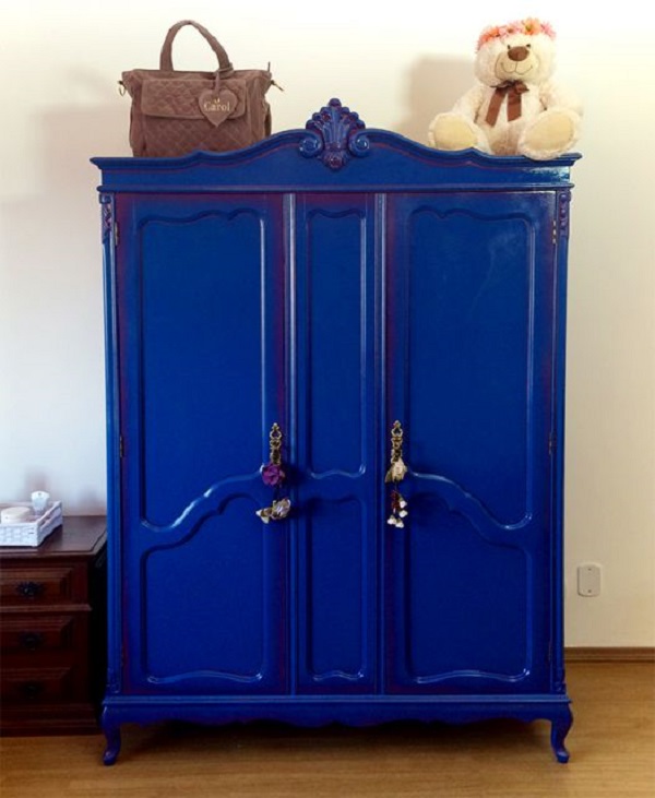 Guarda roupa provençal azul 