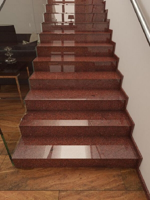 Escada com granito vermelho imperial