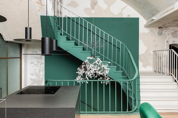 Modelos de escadas para casa verde e branco