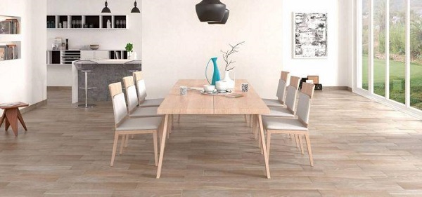 Sala de jantar com porcelanato que imita madeira