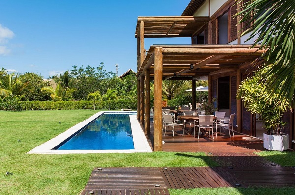 Casas rústicas modernas com piscina em L 
