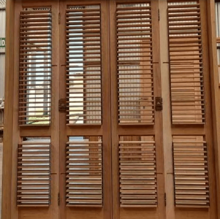 Linha de produção de portas de madeira e janelas – Portalmad Portas e Janelas