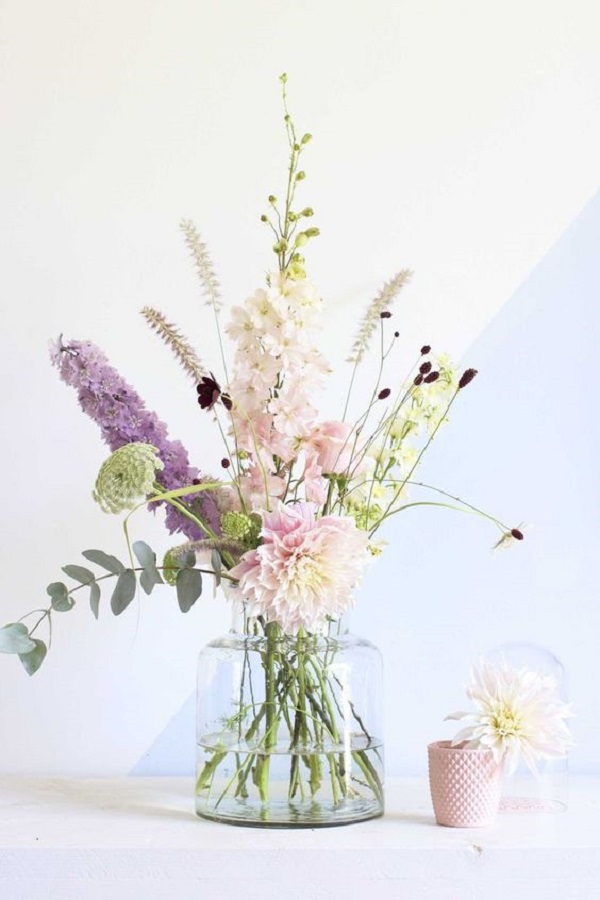 Vaso de vidro para decoração com flores