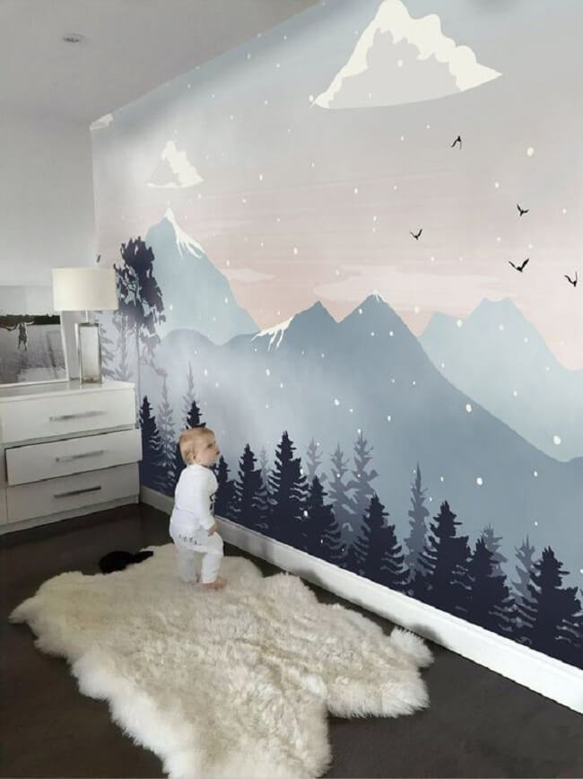 Decoração marcante com desenhos para parede de quarto infantil
