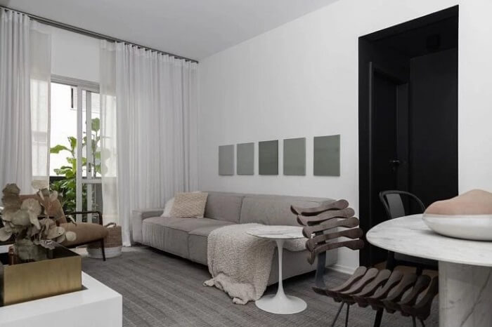 Fique atento ao tamanho do sofá minimalista da sala