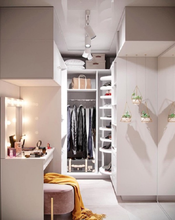 Quarto com ideias de closet planejados e armários pequenos