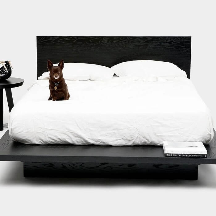 Modelo de jogo de cama oriental branco