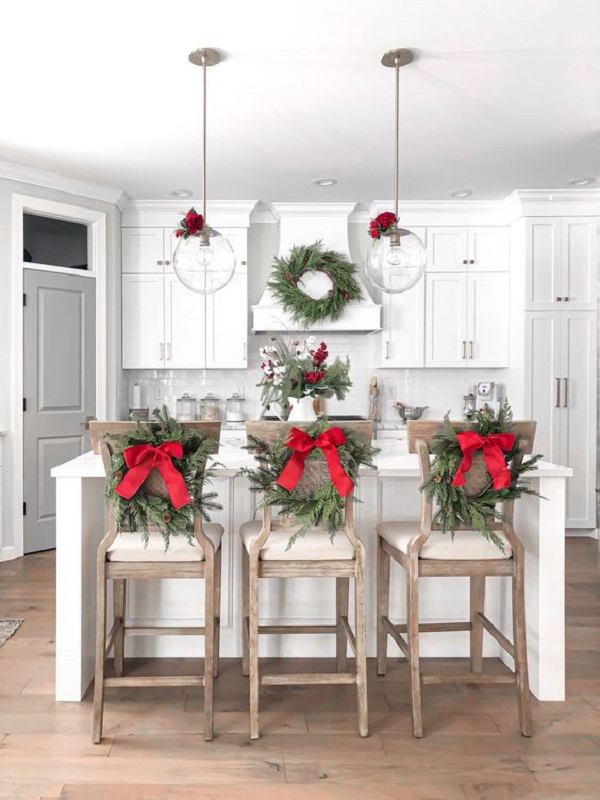 Aproveite para decorar sua cozinha com lindos arranjos natalinos