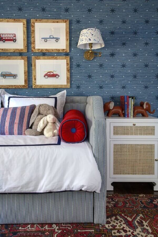 Quarto de bebe decorado com papel de parede para quarto masculino azul